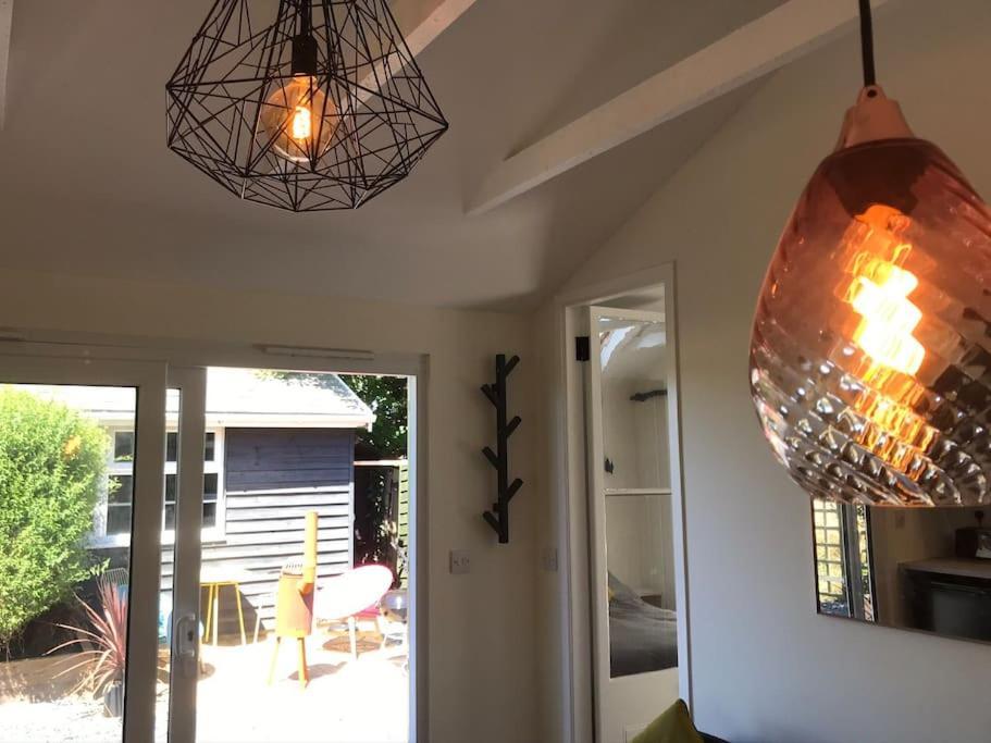 The Bay Cabin, Secluded Retreat Freshwater Bay מראה חיצוני תמונה